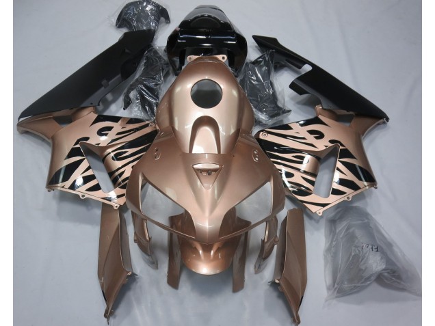 Bronce Llama 05-06 CBR600RR Carenado